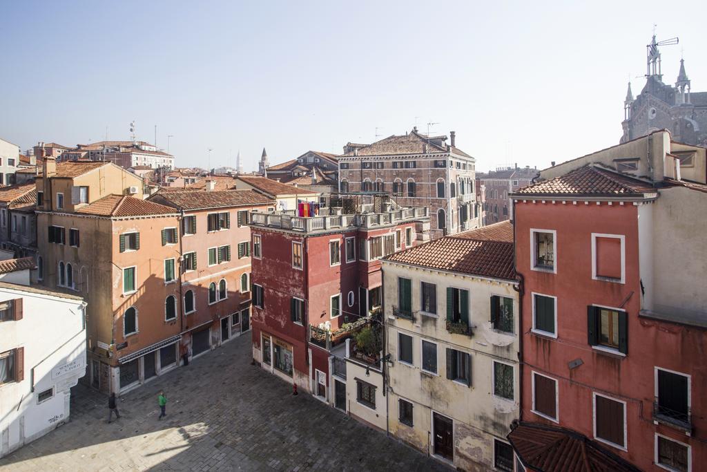 Locappart San Polo Venetië Buitenkant foto