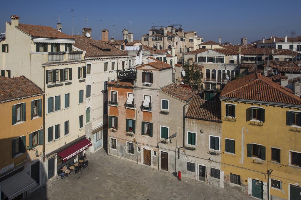 Locappart San Polo Venetië Buitenkant foto